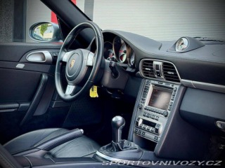 Porsche 911 3.8 Carrera S 2005