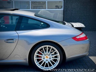 Porsche 911 3.8 Carrera S 2005
