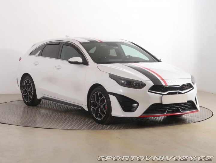 Kia ProCeed GT-Line 1.5 T-GDI 2022