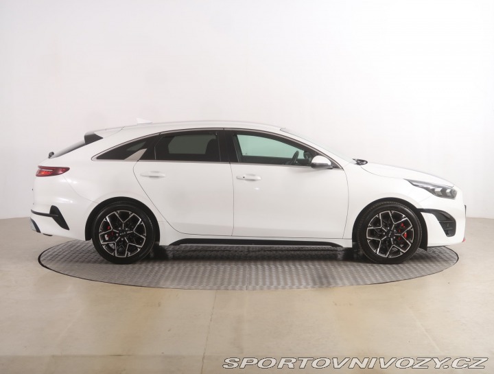 Kia ProCeed GT-Line 1.5 T-GDI 2022