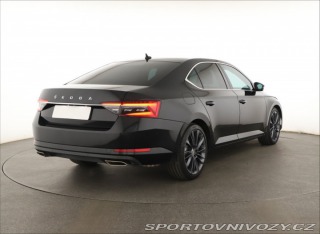 Škoda Superb 2.0 TSI 2021