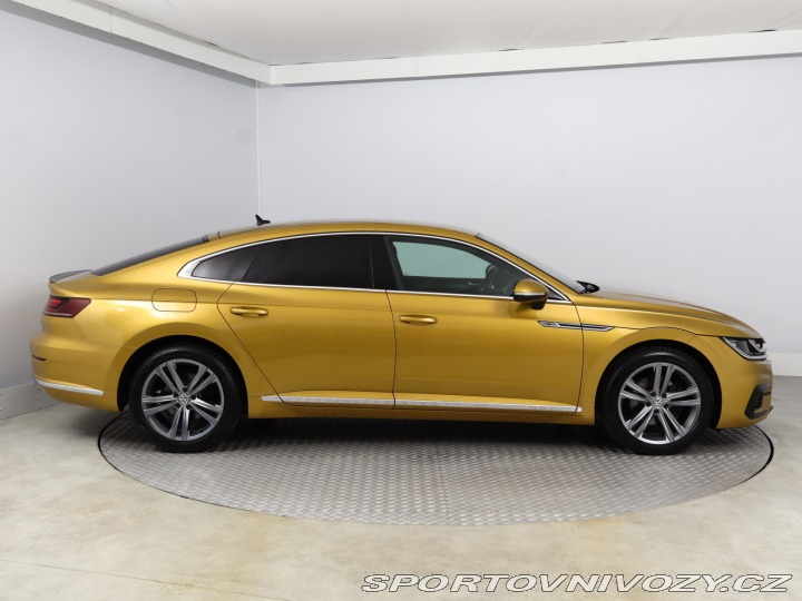 Volkswagen Arteon R-line 2.0 TSI 2019