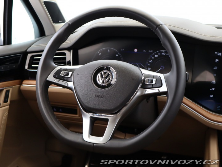 Volkswagen Ostatní modely Touareg 3.0 TDI 2019