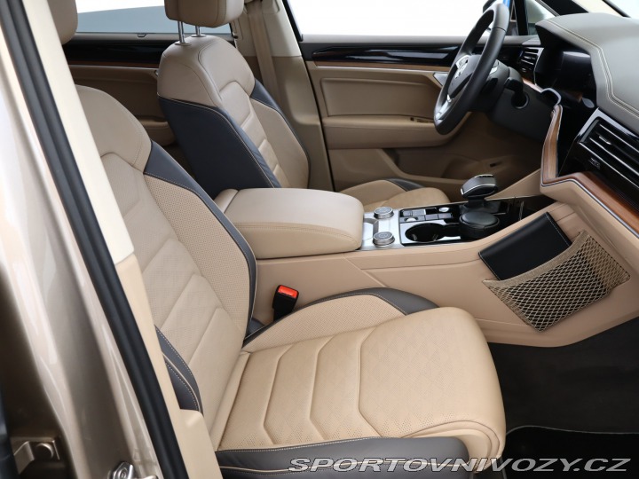 Volkswagen Ostatní modely Touareg 3.0 TDI 2019