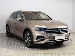 Volkswagen Ostatní modely Touareg 3.0 TDI 2019
