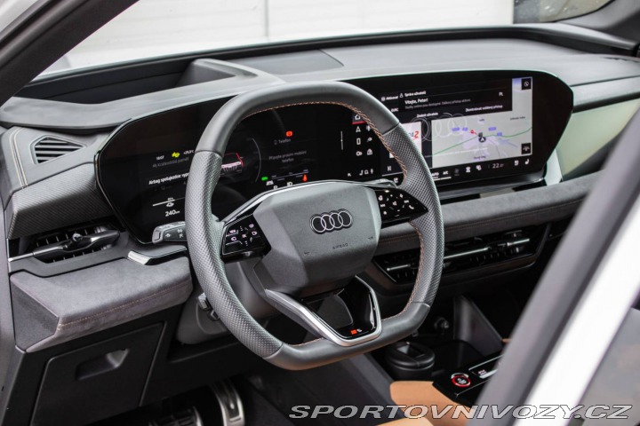 Audi Ostatní modely SQ6 E-tron 4x4 BEV 360kW / A 2026