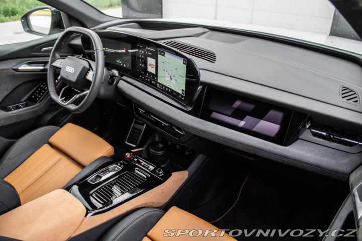 Audi Ostatní modely SQ6 E-tron 4x4 BEV 360kW / A 2026
