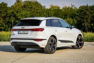 Audi Ostatní modely SQ6 E-tron 4x4 BEV 360kW / A 2026