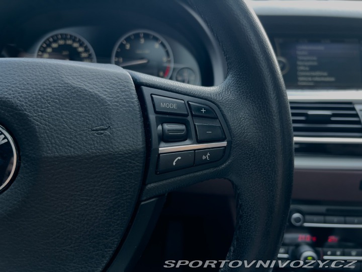 BMW 5 GT 535d xDrive 220kw/ V 2012