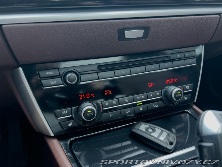 BMW 5 GT 535d xDrive 220kw/ V 2012