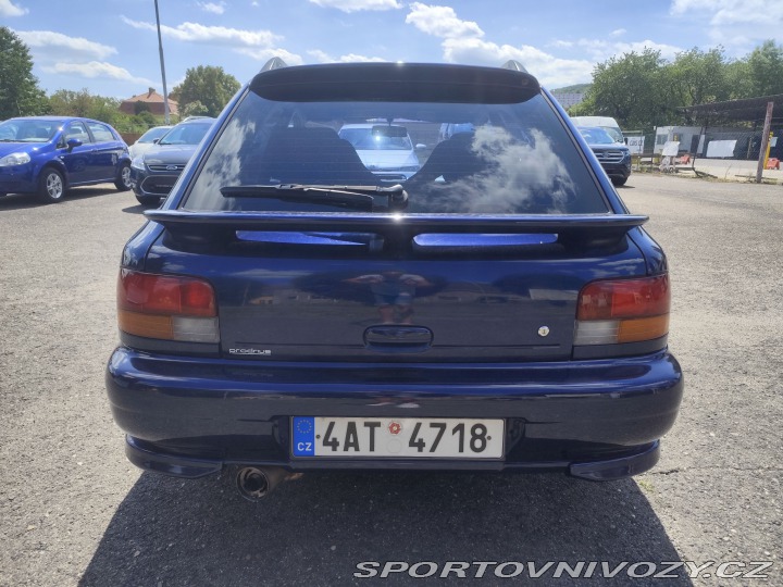 Subaru Impreza GT (GF8) 1999