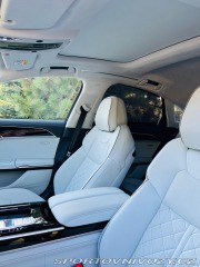 Audi S8 2025