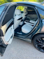 Audi S8 2025