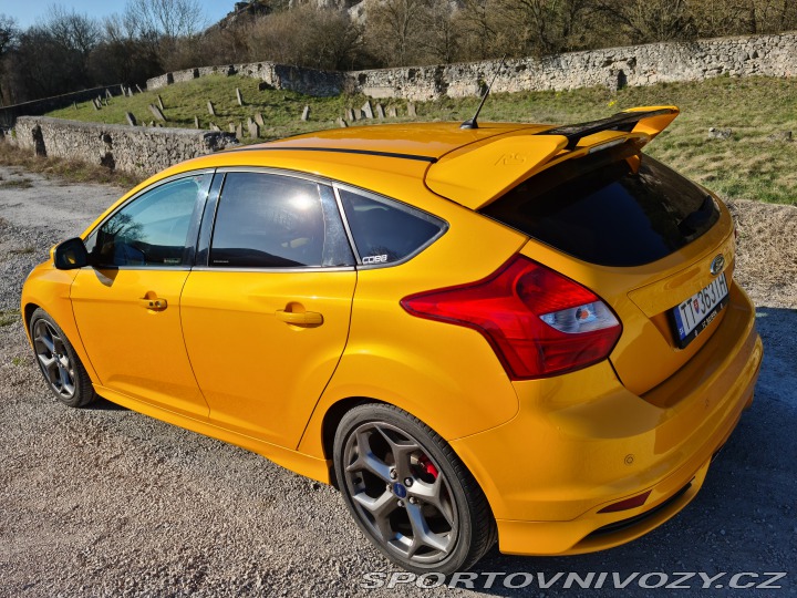 Ford Focus ST 2012
