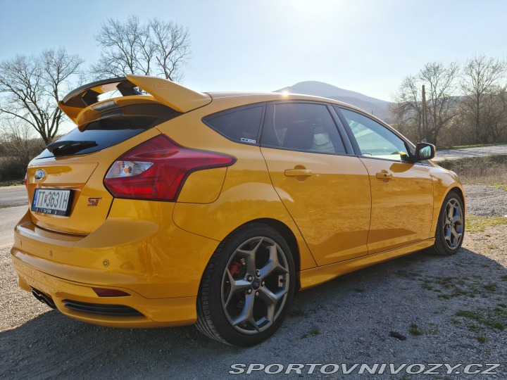 Ford Focus ST 2012