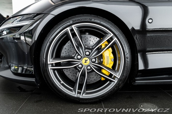 Ferrari Roma ADAS/Carbon/ZÁRUKA 2022