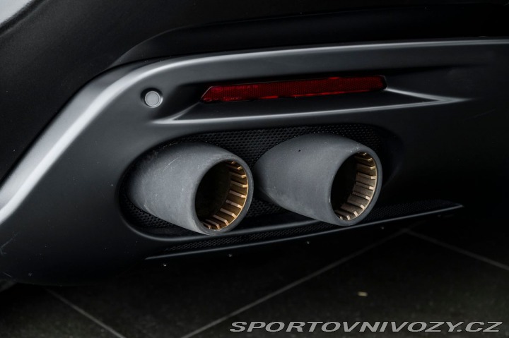 Ferrari Roma ADAS/Carbon/ZÁRUKA 2022