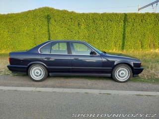 BMW M5 1991