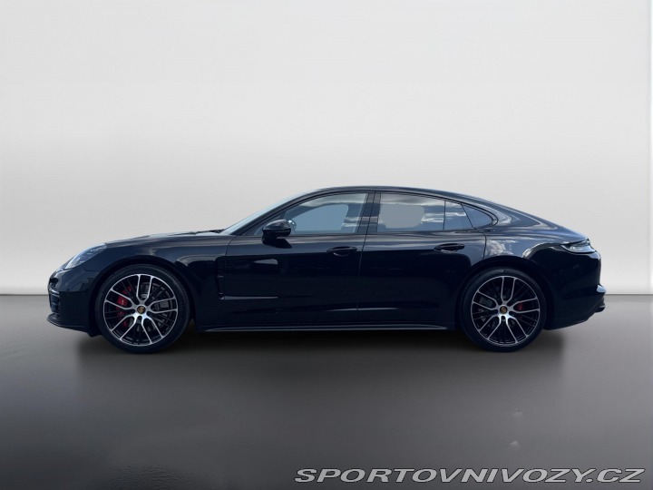 Porsche Panamera GTS 2023