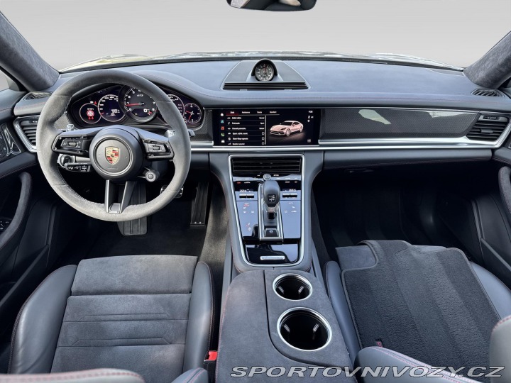 Porsche Panamera GTS 2023