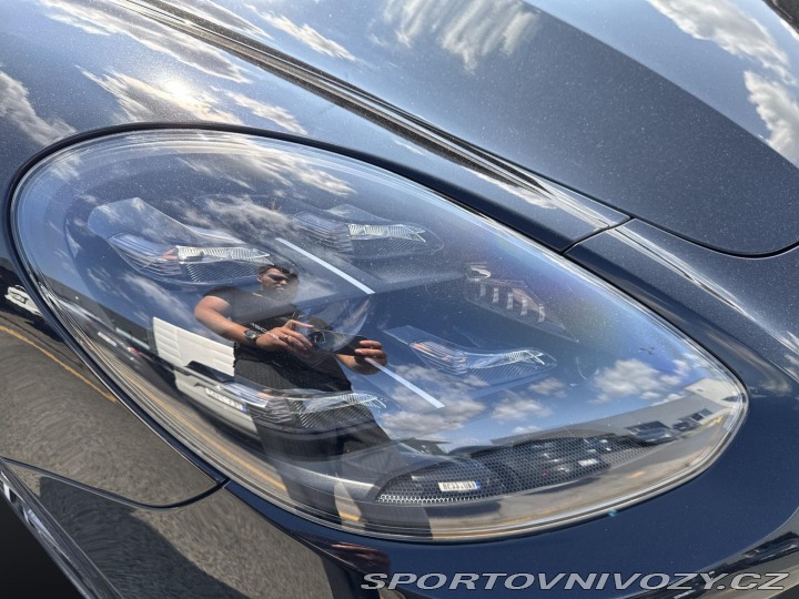 Porsche Panamera GTS 2023