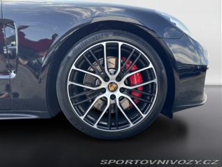 Porsche Panamera GTS 2023