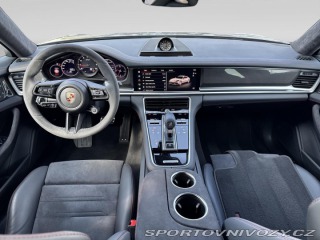 Porsche Panamera GTS 2023