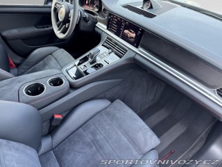 Porsche Panamera GTS 2023