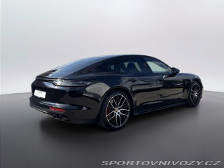 Porsche Panamera GTS 2023