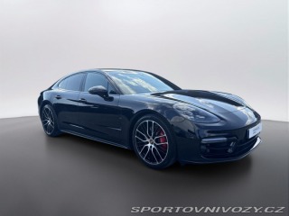 Porsche Panamera GTS 2023
