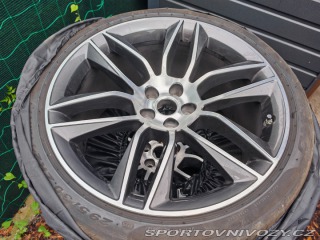 Jaguar F-Type P450 2020
