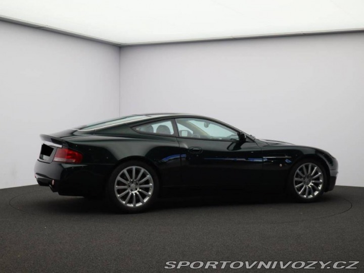 Aston Martin Vanquish 2002