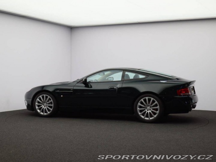 Aston Martin Vanquish 2002