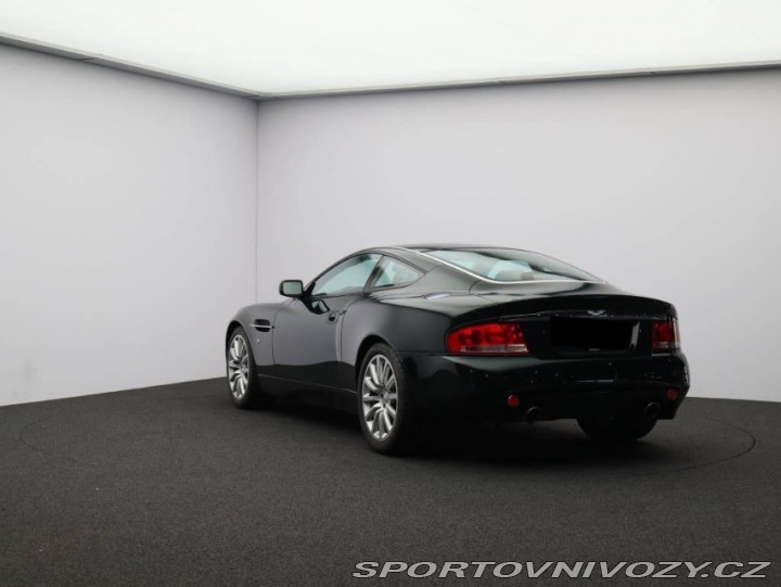 Aston Martin Vanquish 2002