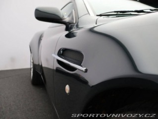 Aston Martin Vanquish 2002