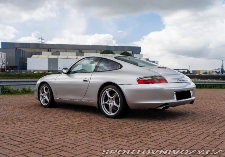 Porsche 911 3.6 Carrera 2001