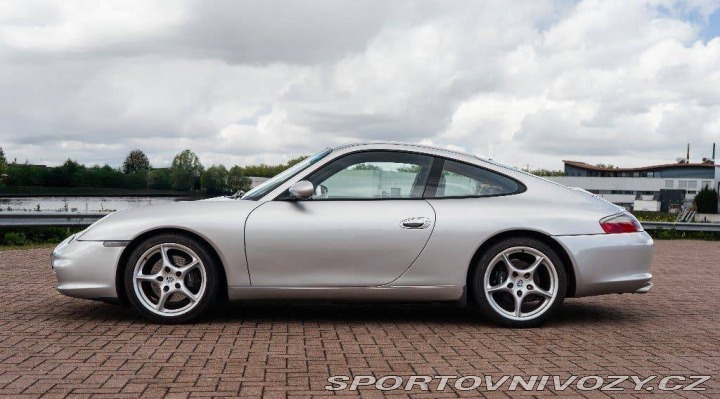 Porsche 911 3.6 Carrera 2001