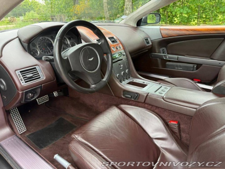 Aston Martin DB9 5.9 V12 2005