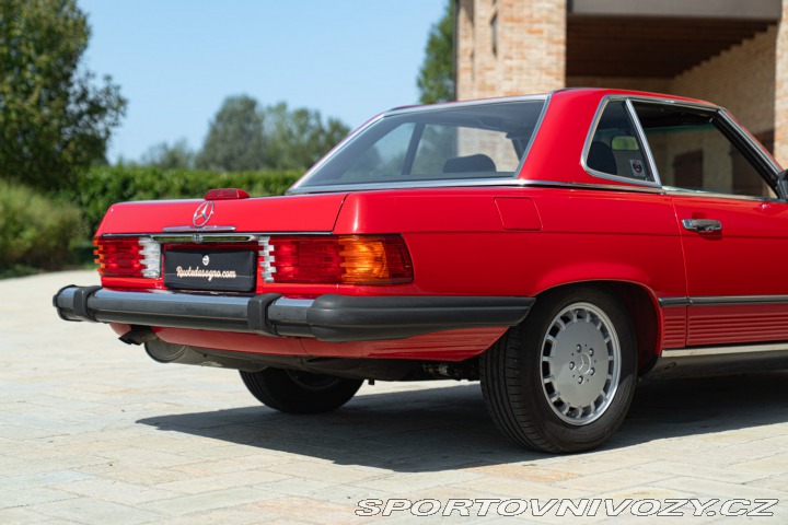 Mercedes-Benz SL 560 SL 1988