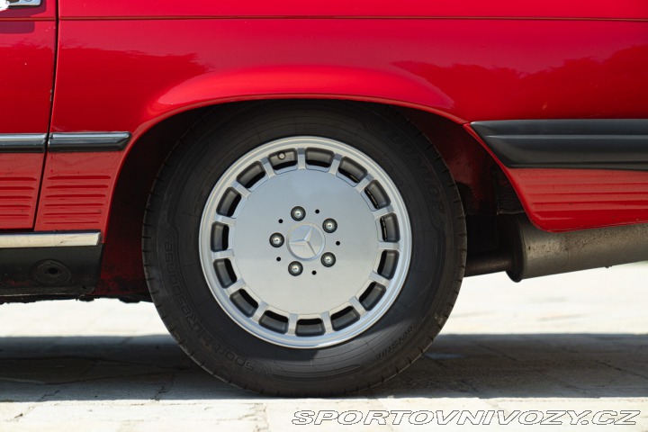 Mercedes-Benz SL 560 SL 1988