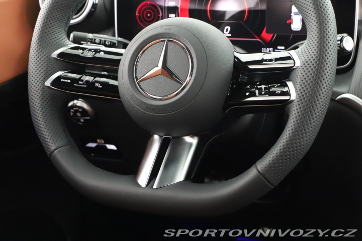 Mercedes-Benz Ostatní modely GLC AMG Line GLC 220 d 4MATIC 2025