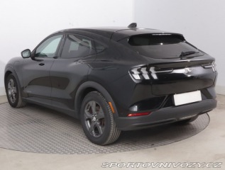 Ford Mustang Mach-E Standard Range RW 2021