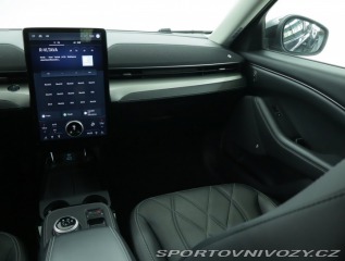 Ford Mustang Mach-E Standard Range RW 2021