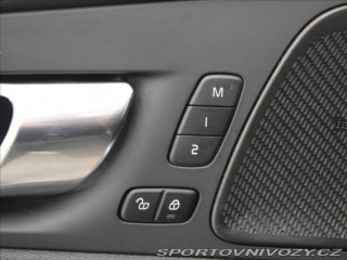 Volvo Ostatní modely XC60 2,0 T6 AWD 340k.Pano.H/K. 2020
