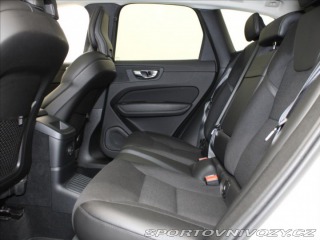 Volvo Ostatní modely XC60 2,0 T6 AWD 340k.Pano.H/K. 2020