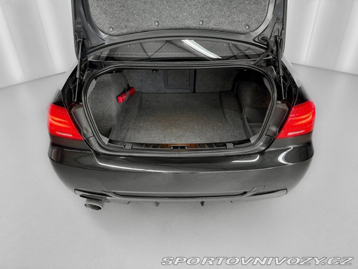 BMW 3 d xDrive COUPE SPORT EDIT 2012