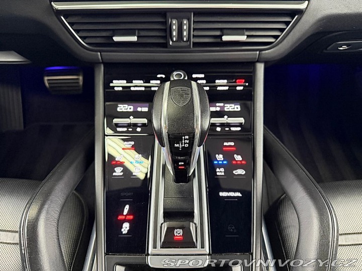 Porsche Cayenne TURBO S COUPE E-HYBRID, P 2020