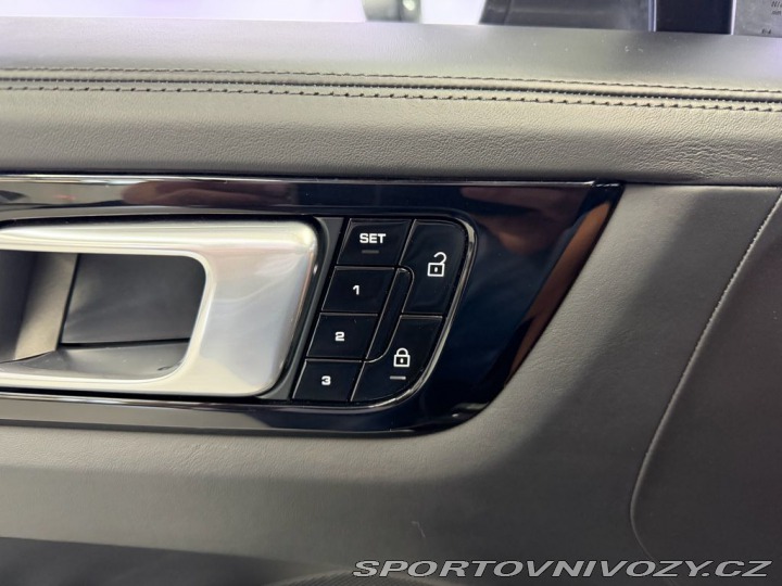 Porsche Cayenne TURBO S E-HYBRID COUPE, 5 2020