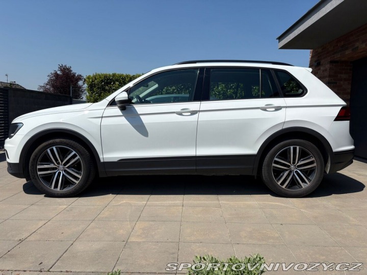 Volkswagen Ostatní modely Tiguan 2,0 TDI 2017 • Manuál • 2016