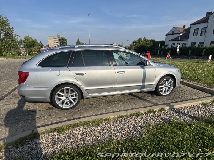 Škoda Superb Škoda Superb II 3.6 FSI V 2012